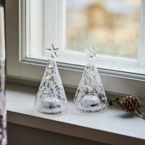 Set de deux sapins lumineux.