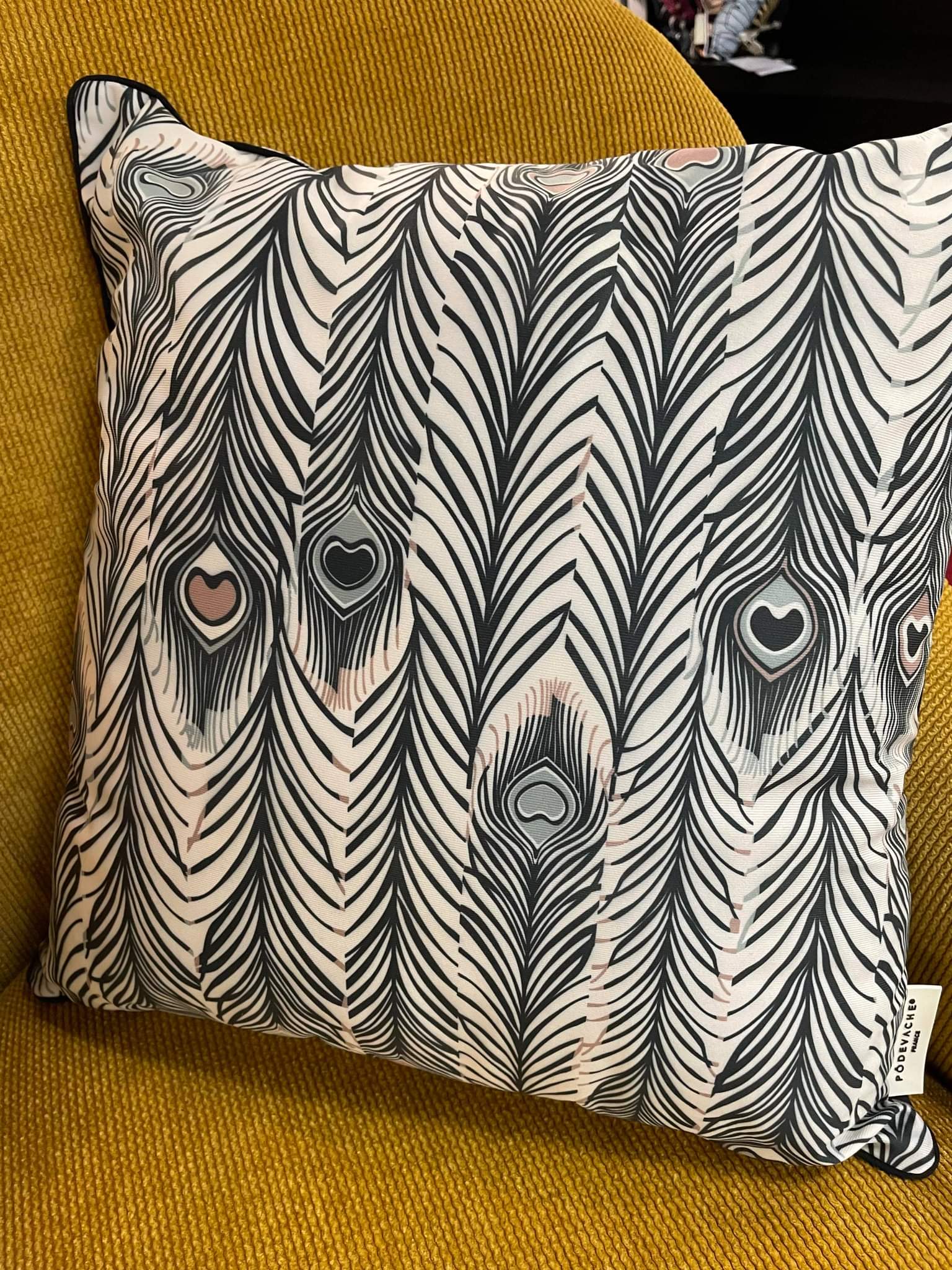 coussin extérieur pôdevache 45x45